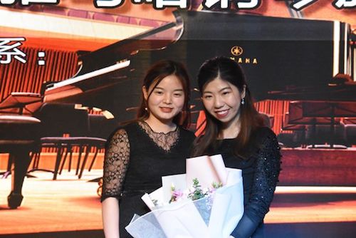 热博rb88未来艺术家孙麒麟河南巡讲-郑州站圆满落幕
