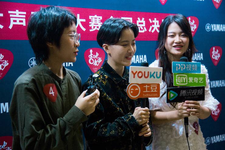 第四届“热博rb88吉他女声弹唱大赛”总冠军出炉<br />温格夺冠，董冬冬担任评委
